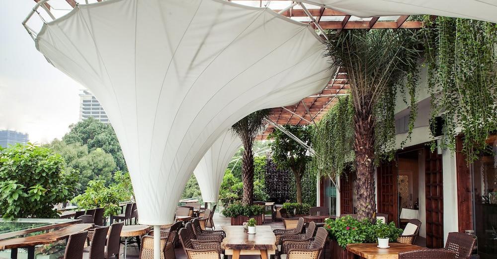 הו צ'י מין סיטי Lotus Saigon Hotel מראה חיצוני תמונה