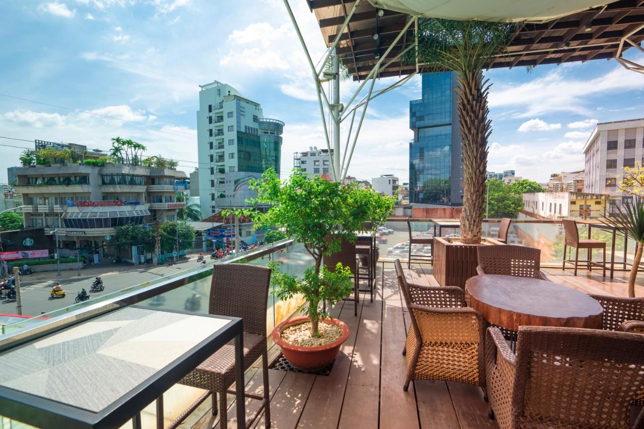 הו צ'י מין סיטי Lotus Saigon Hotel מראה חיצוני תמונה