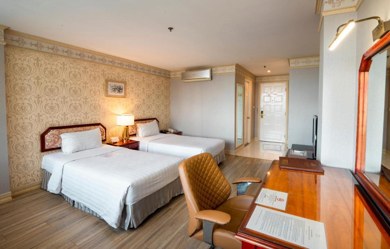 הו צ'י מין סיטי Lotus Saigon Hotel מראה חיצוני תמונה