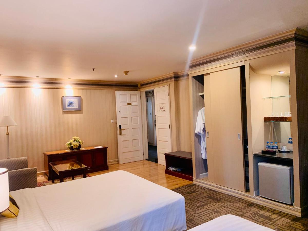 הו צ'י מין סיטי Lotus Saigon Hotel מראה חיצוני תמונה