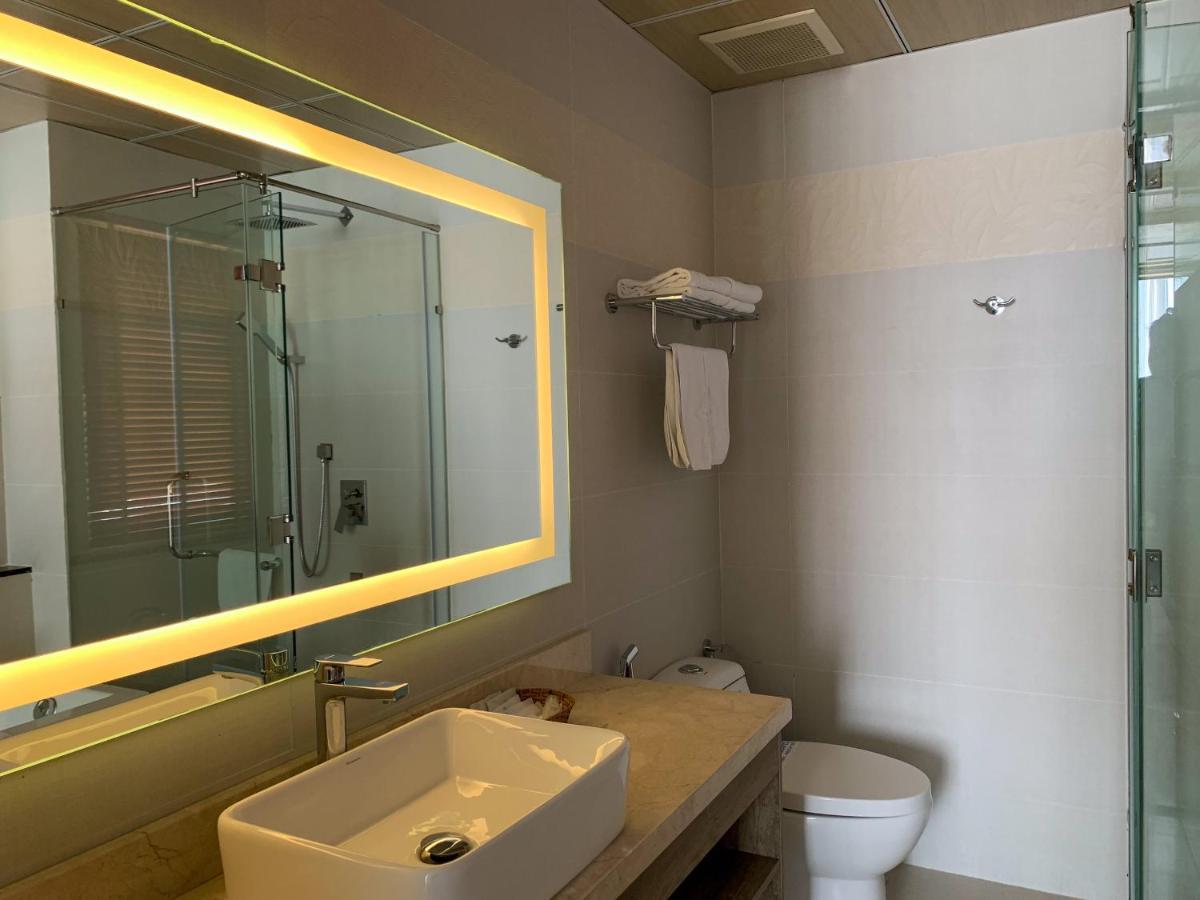 הו צ'י מין סיטי Lotus Saigon Hotel מראה חיצוני תמונה