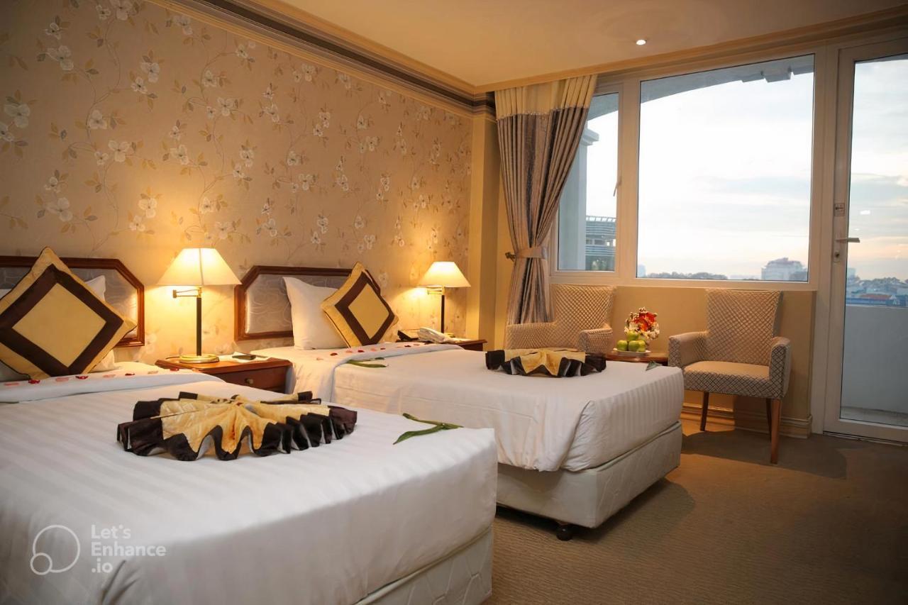 הו צ'י מין סיטי Lotus Saigon Hotel מראה חיצוני תמונה
