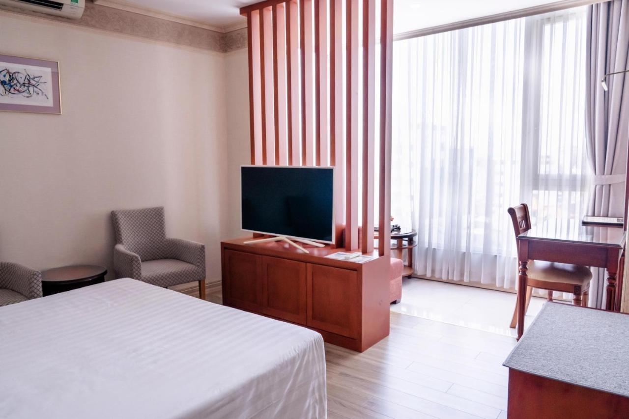 הו צ'י מין סיטי Lotus Saigon Hotel מראה חיצוני תמונה