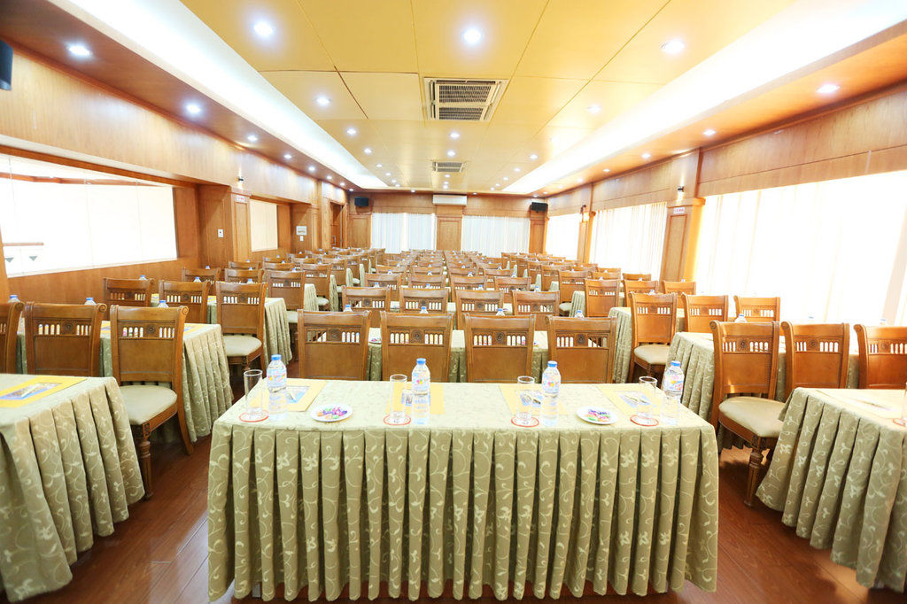 הו צ'י מין סיטי Lotus Saigon Hotel מראה חיצוני תמונה